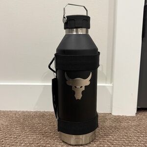 Project rock water bottle